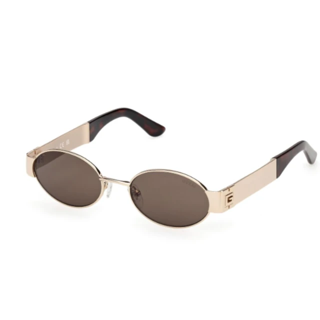 Guess GU00262